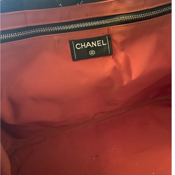 Chanel XL nylon A4 tote bag great everyday bag - Picture 6 of 16